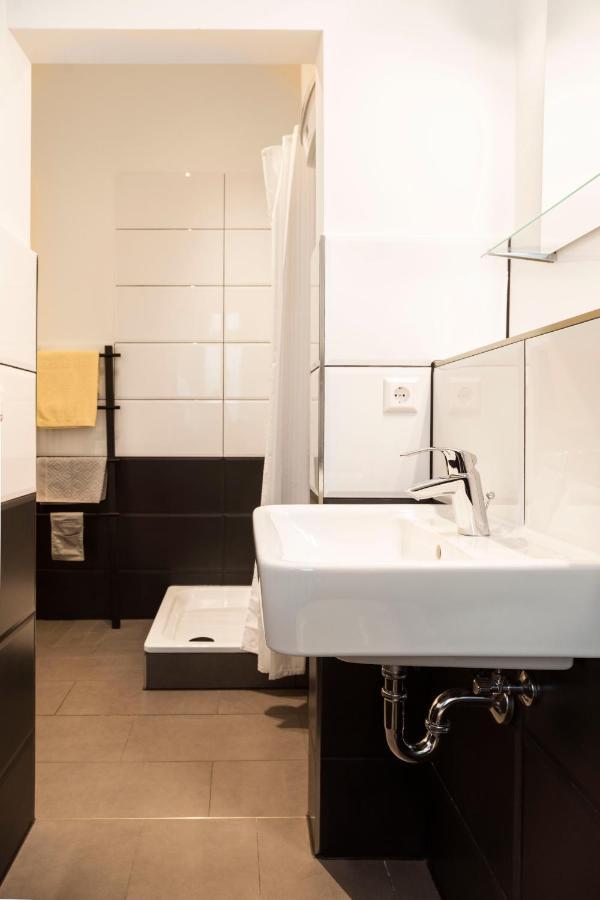 Amazing Apartment 1Br For 7 @Mauerpark Pberg Βερολίνο Εξωτερικό φωτογραφία